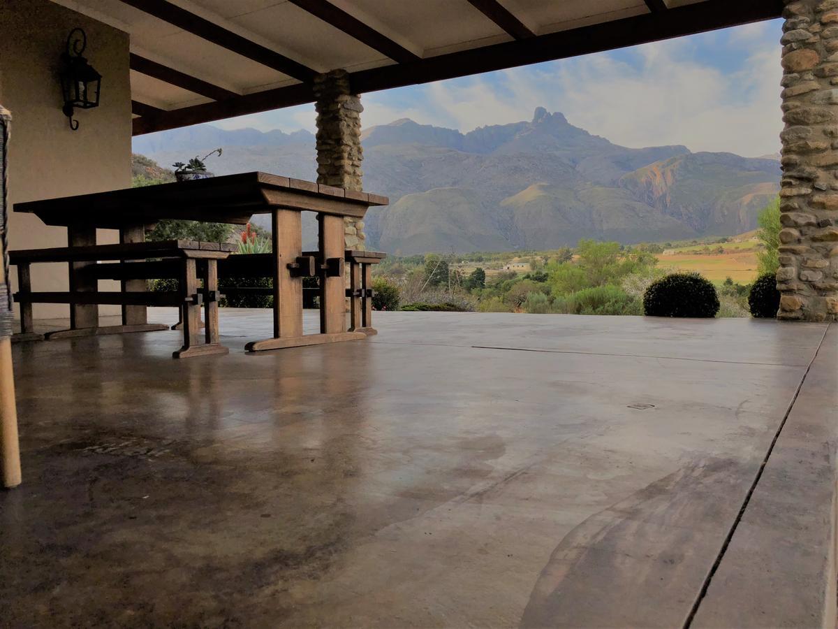 מלון ליידיסמית Oaksrest Vineyards Guest Farm מראה חיצוני תמונה